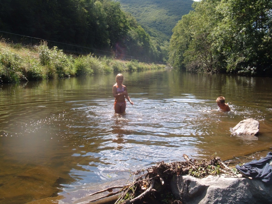 Baignade dans l'Alagnon