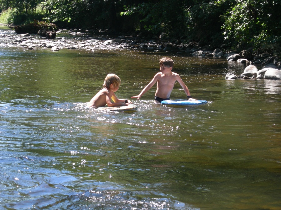 Activité nautique sur l'Alagnon