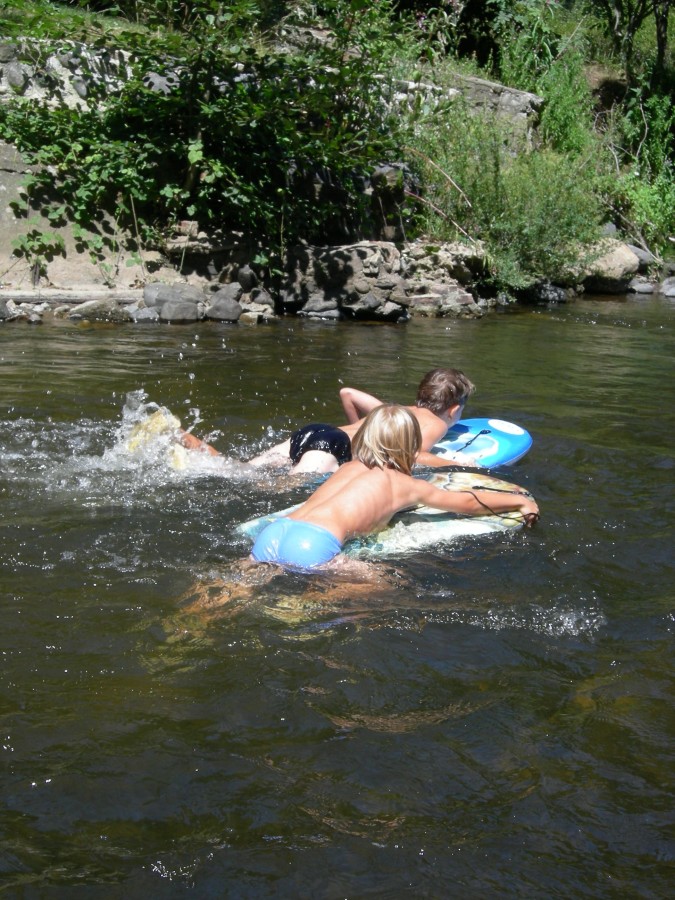 Activité nautique sur l'Alagnon
