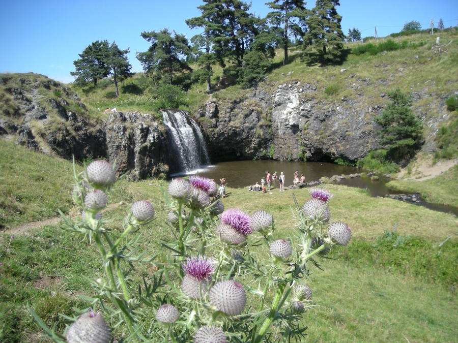 Cascade des Veyrines (en amont d'Allanche)